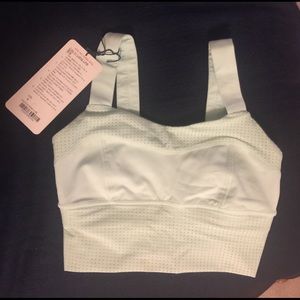 Brand new Lululemon Var-City Long Line bra sz4