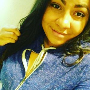 Meet your Posher, Toni