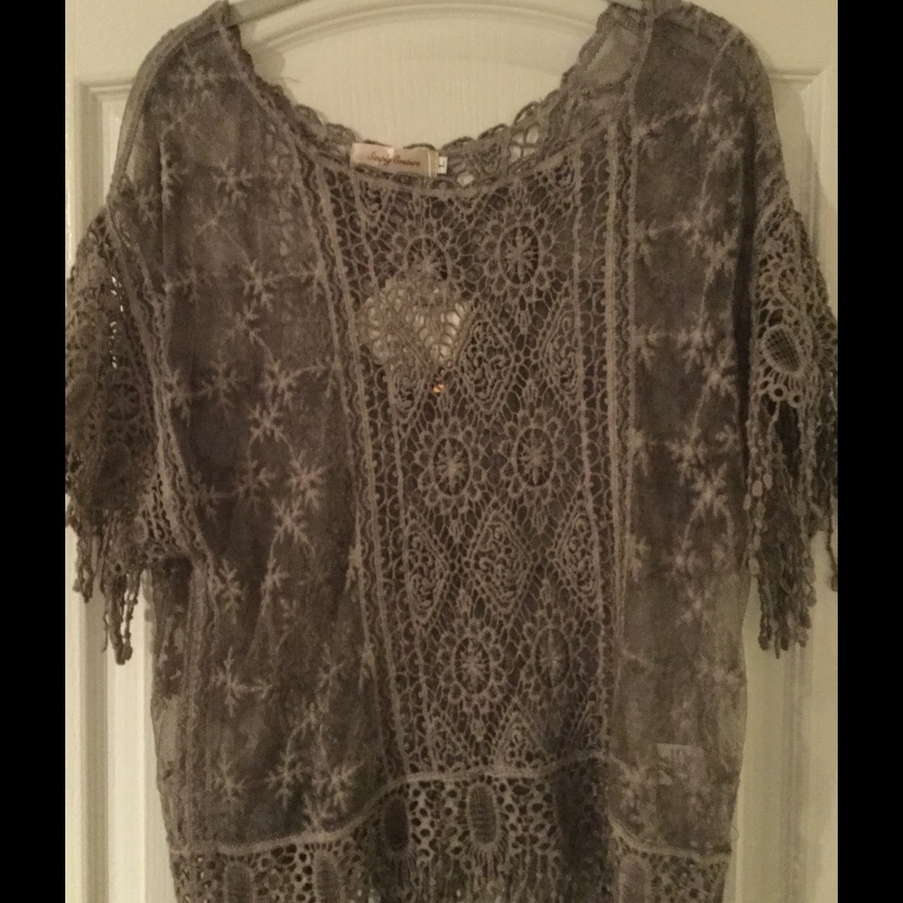 NWT Simply Couture lace crochet top