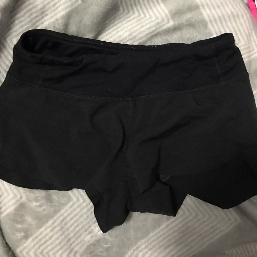 LULU lemon speed shorts