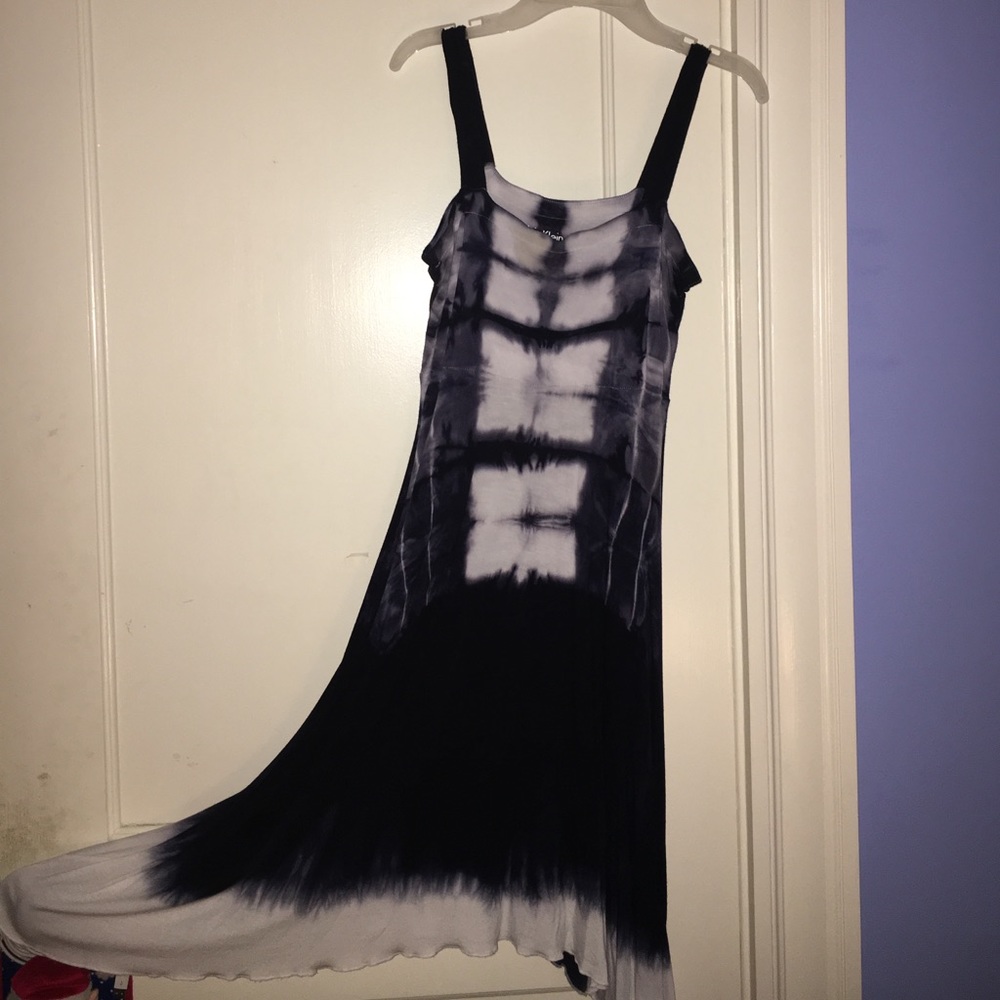 CALVIN KLEIN BLACK AND WHITE COCKTAIL DRESS