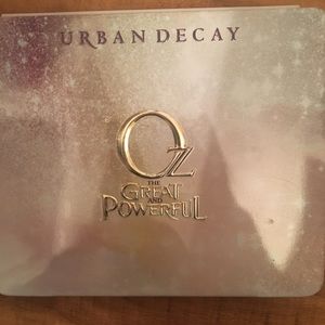 Urban Decay Oz Glinda Palette