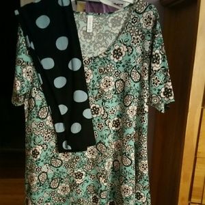 Gorgeous Lularoe Outfit!