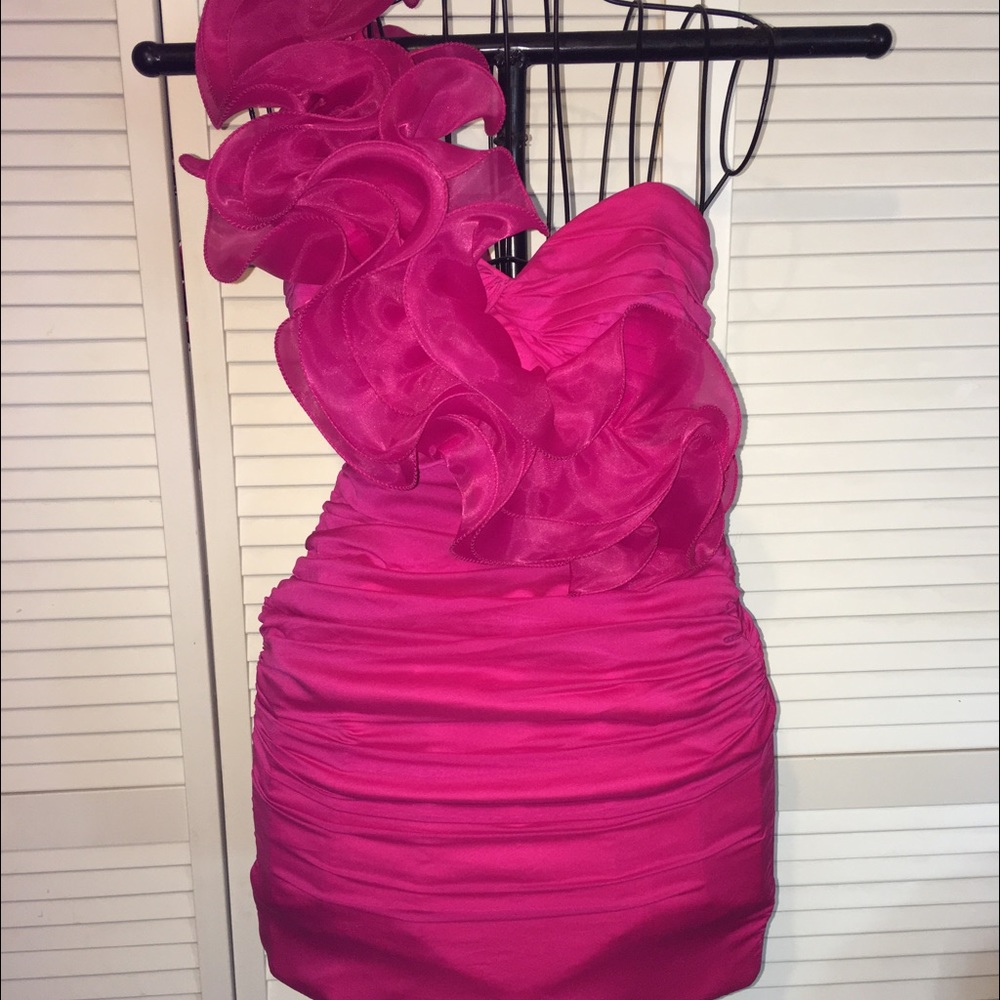 Pink prom/party dress