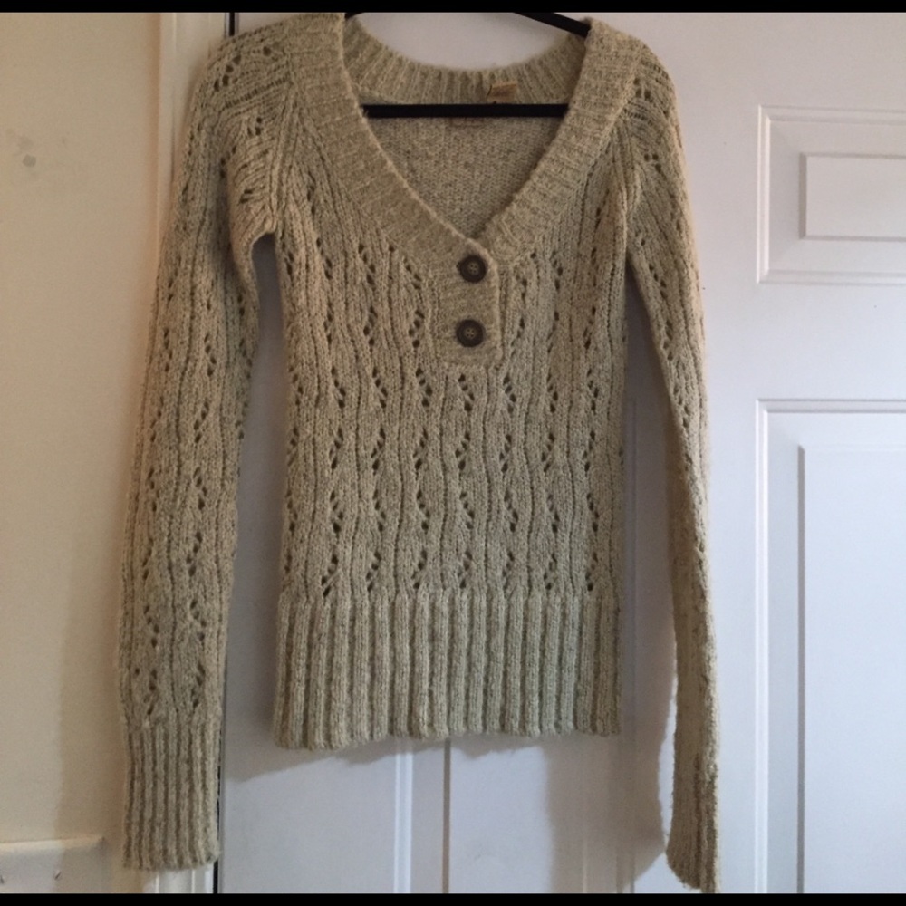 NWOT daytrip sweater