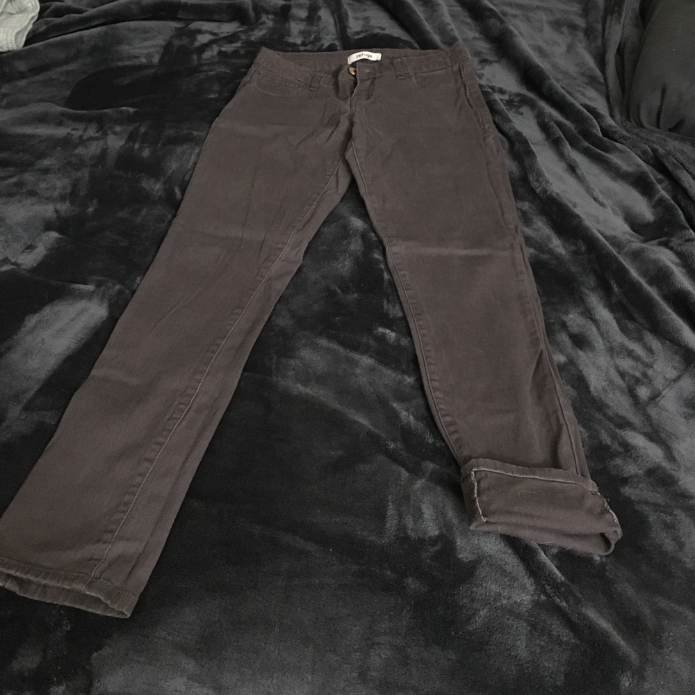 Gray skinny jeans