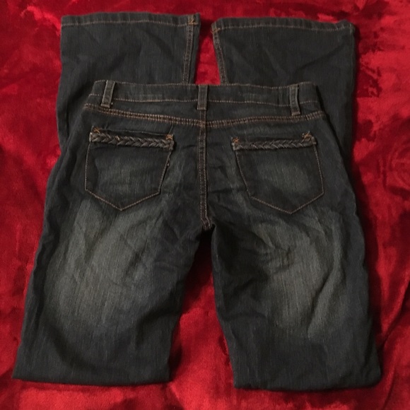 ☂️Jeans 👖 - Picture 3 of 3