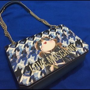 Moschino