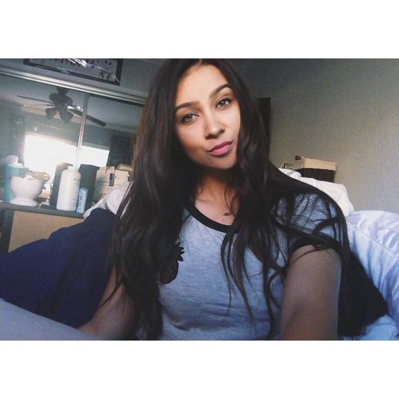 Meet your Posher, Mandy - Picture 1 of 1