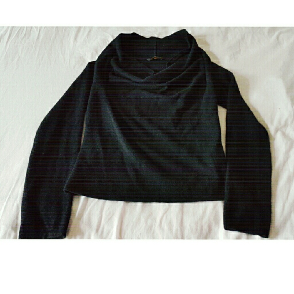 Donna Karen black cashmere sweater