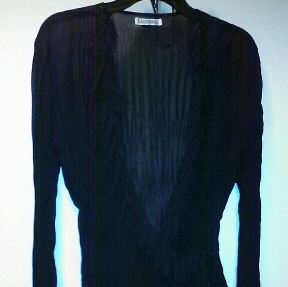 Blouse - Picture 1 of 5