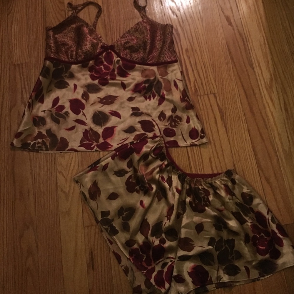 VICTORIA'S SECRET cami and short pj set