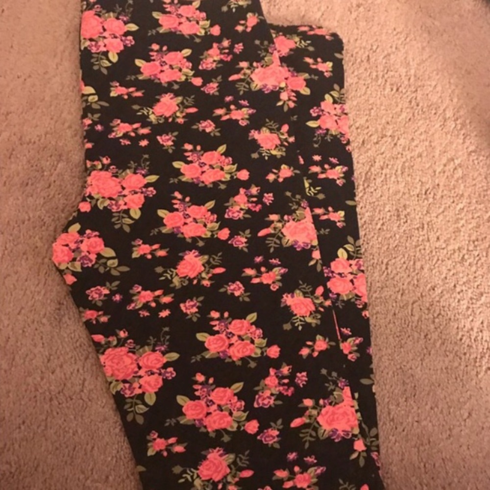 Floral leggings (Other listing was canceled)