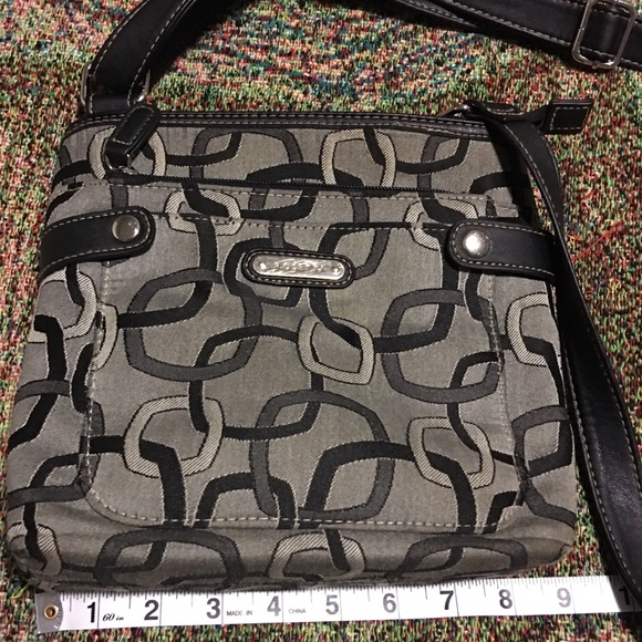 👜Rosetti cross body purse👜 - Picture 2 of 7