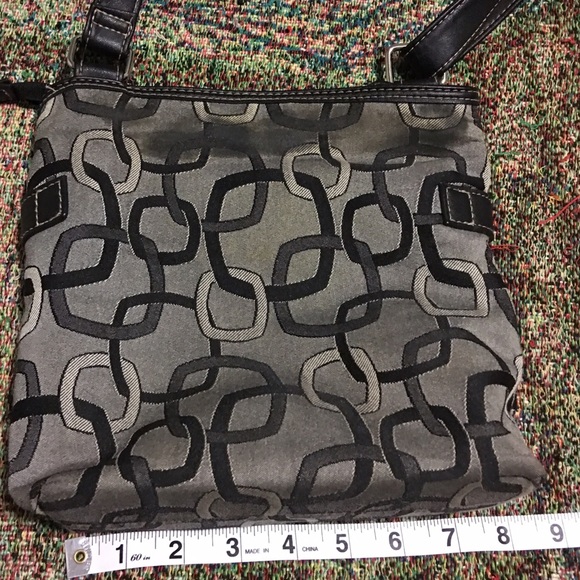 👜Rosetti cross body purse👜 - Picture 3 of 7