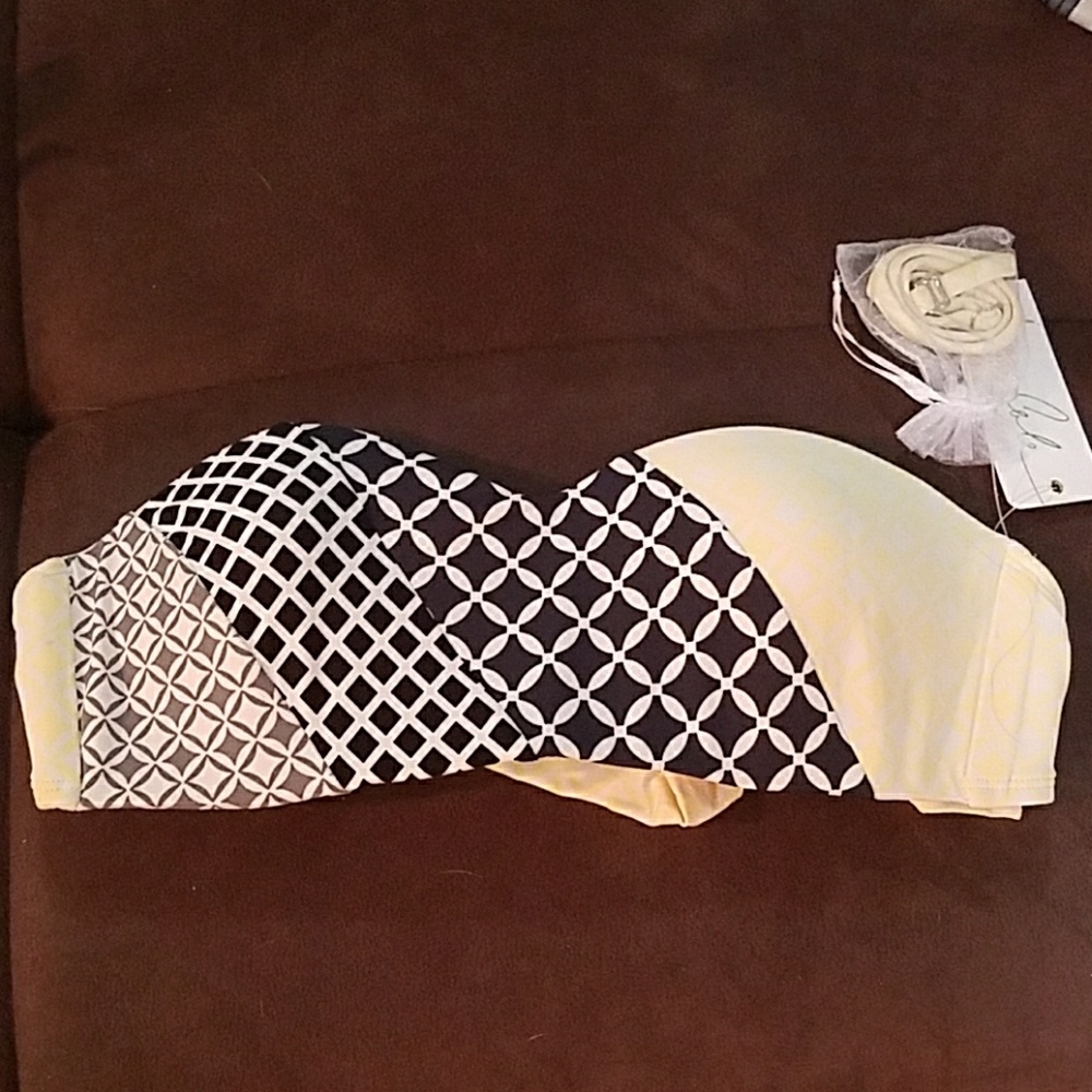 NTW Anne Cole convertible ?? Bandeau bikini top ??