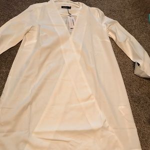 Boohoo White Wrap front shirt dress! Small! NWT