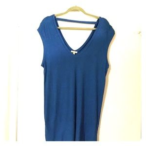 Blue tunic by Bordeaux