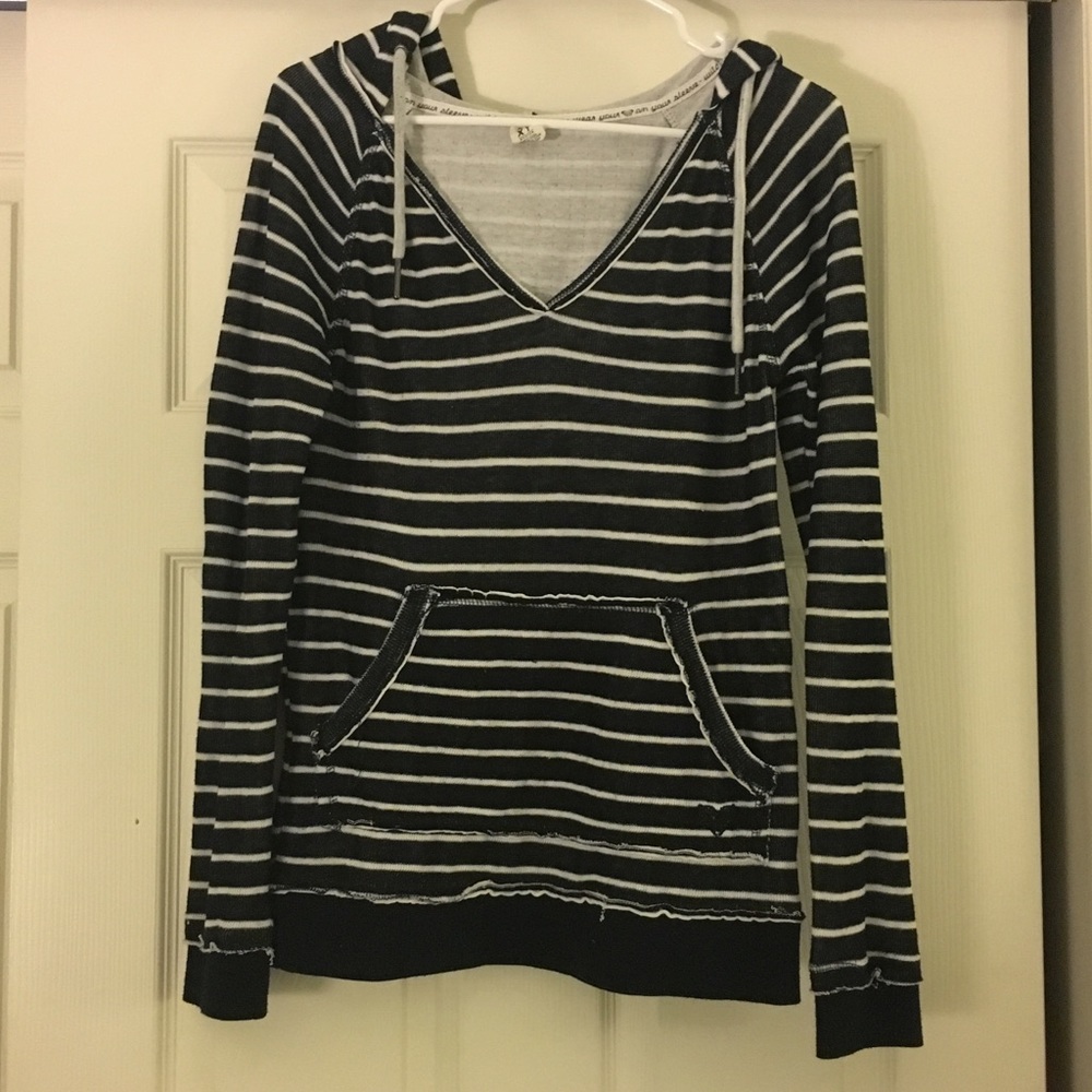 Navy Pullover