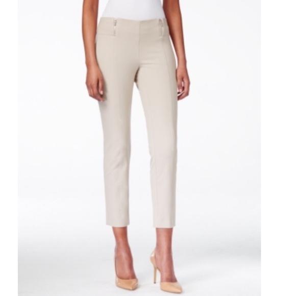 Alfani Skinny Pull-On Zipper-Detail Capri Pants. - Picture 2 of 7