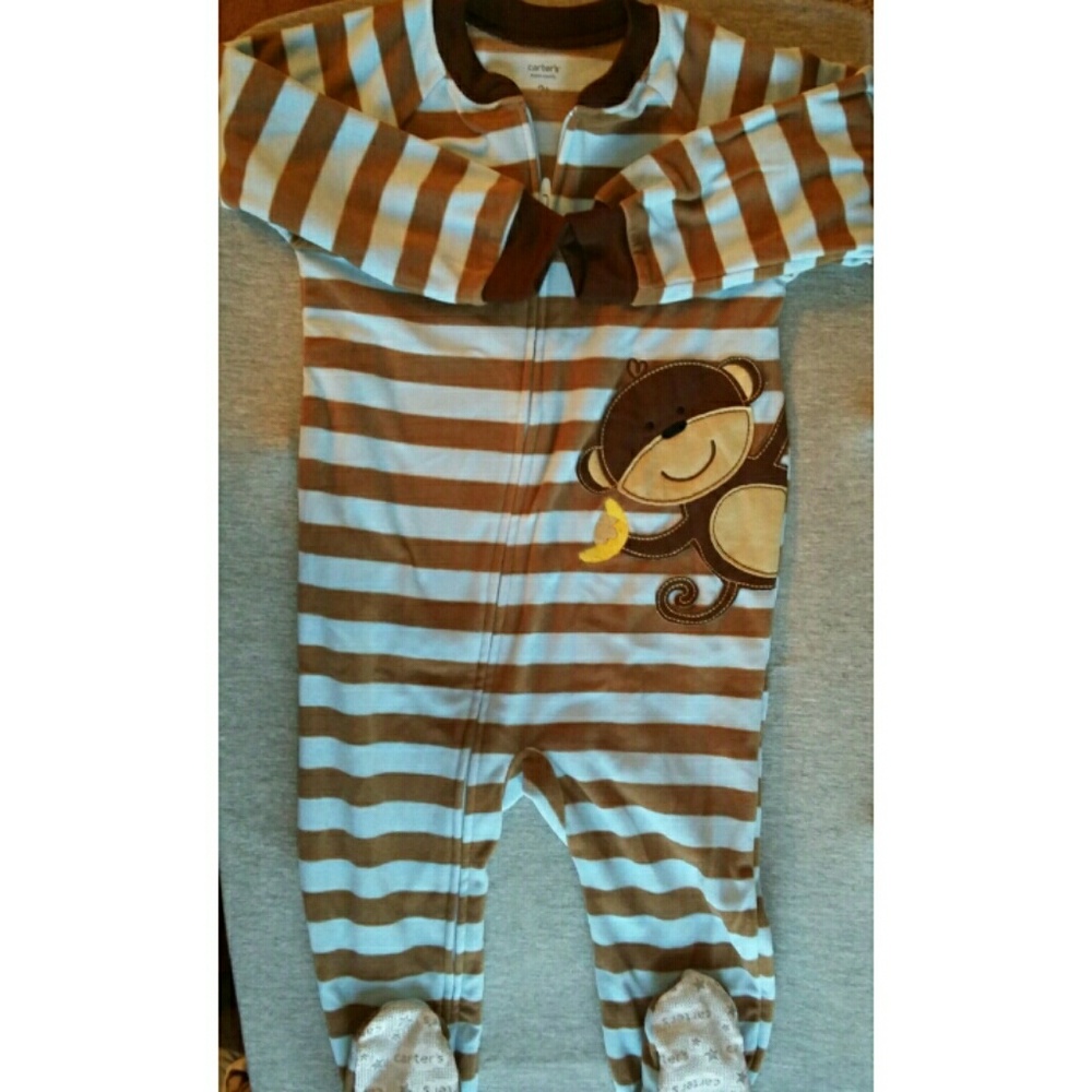 2T Carter's sleeper