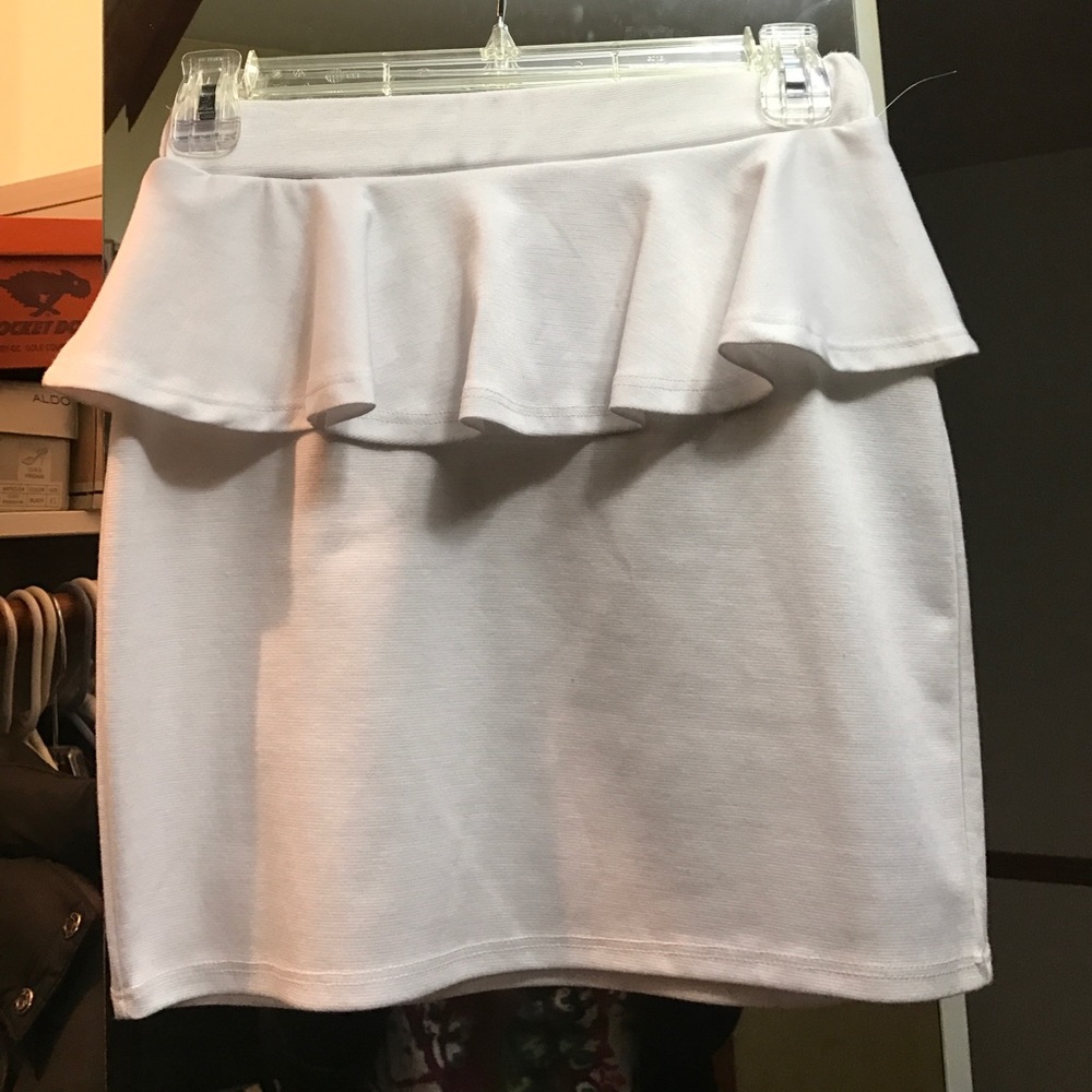 White peplum skirt