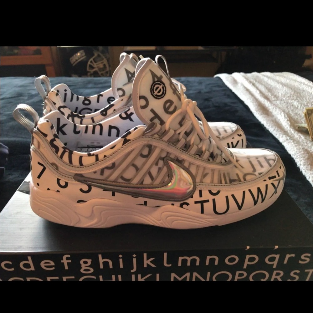 Nike Spiridon "Roundel"