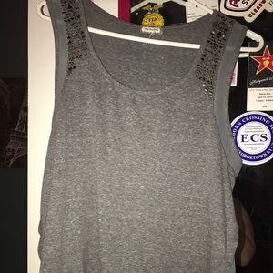 Grey tank top