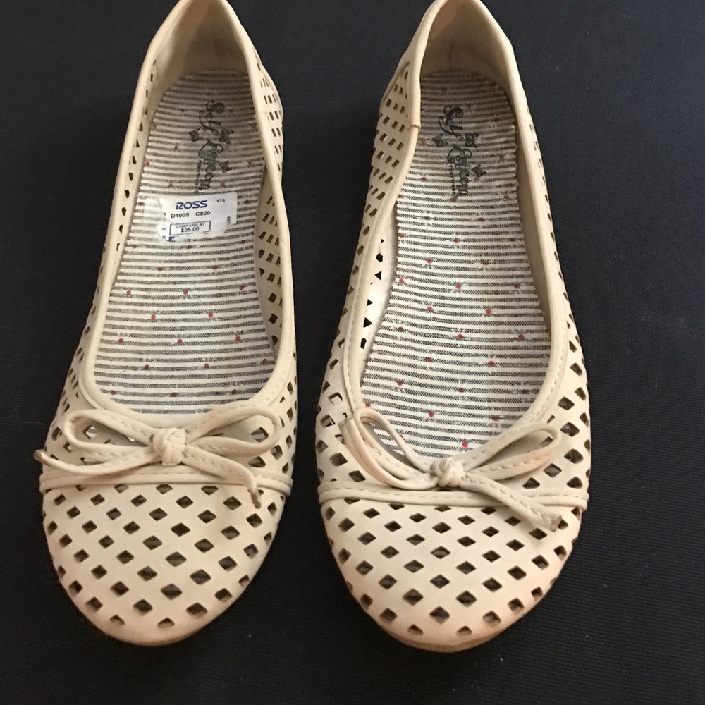 Esteem Ballet Flats