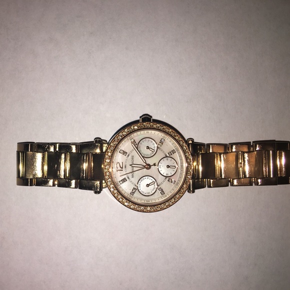 Michael Kors Watch - Picture 3 of 4