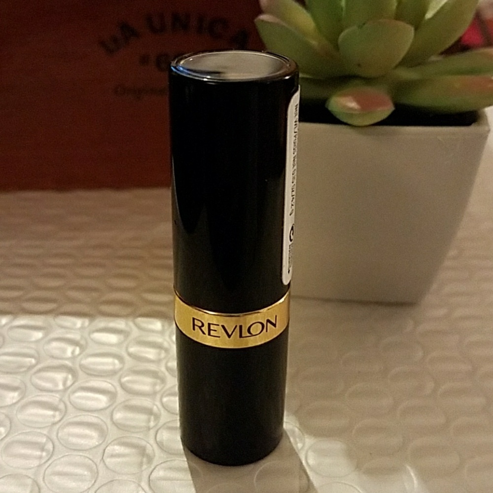 Revlon wine with everything lipstick
