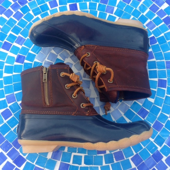 SOLD GREAT SHAPE Sperry TopSider leather duck boot - Picture 4 of 4