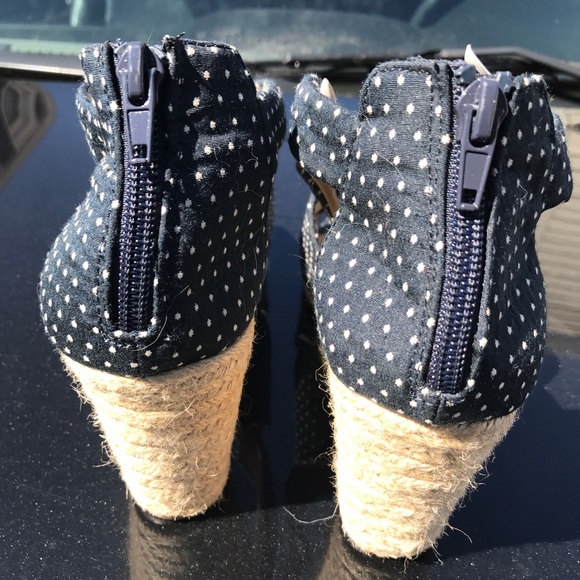 Polka dotted espadrilles - Picture 2 of 5