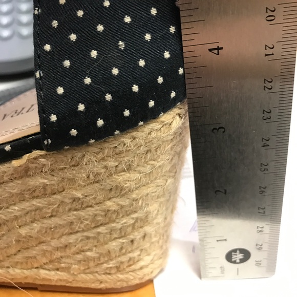 Polka dotted espadrilles - Picture 5 of 5