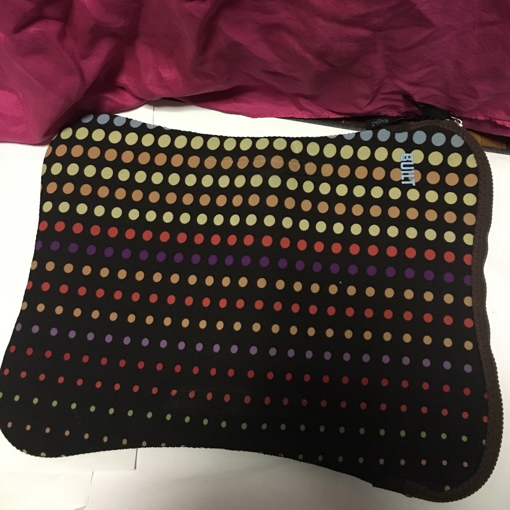 BUILT laptop neoprene laptop sleeve
