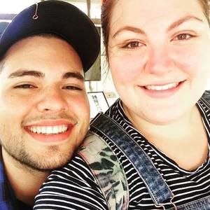 Meet your Posher, Cris