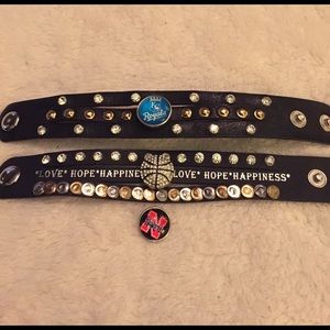 Fun bracelets with interchangeable snaps.