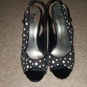 Polka dot strappy sandles