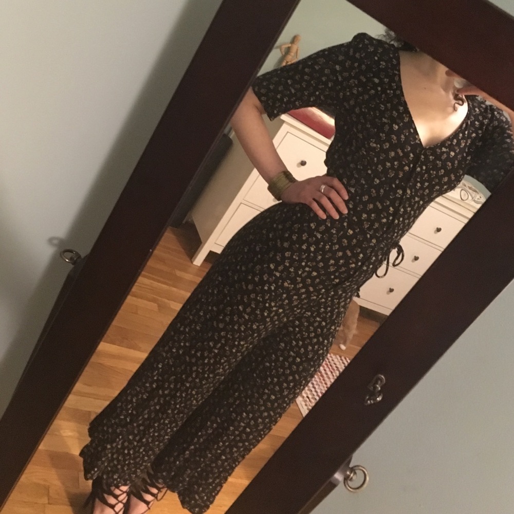 VINTAGE - Black Patterned Button-front Jumpsuit