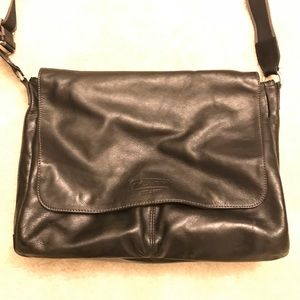 Coach Men's Black Leather Messenger Bag