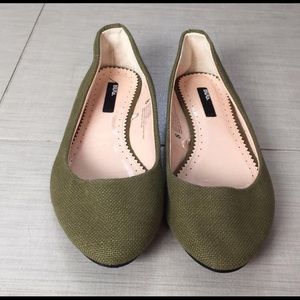 BDG Green Fabric Flats