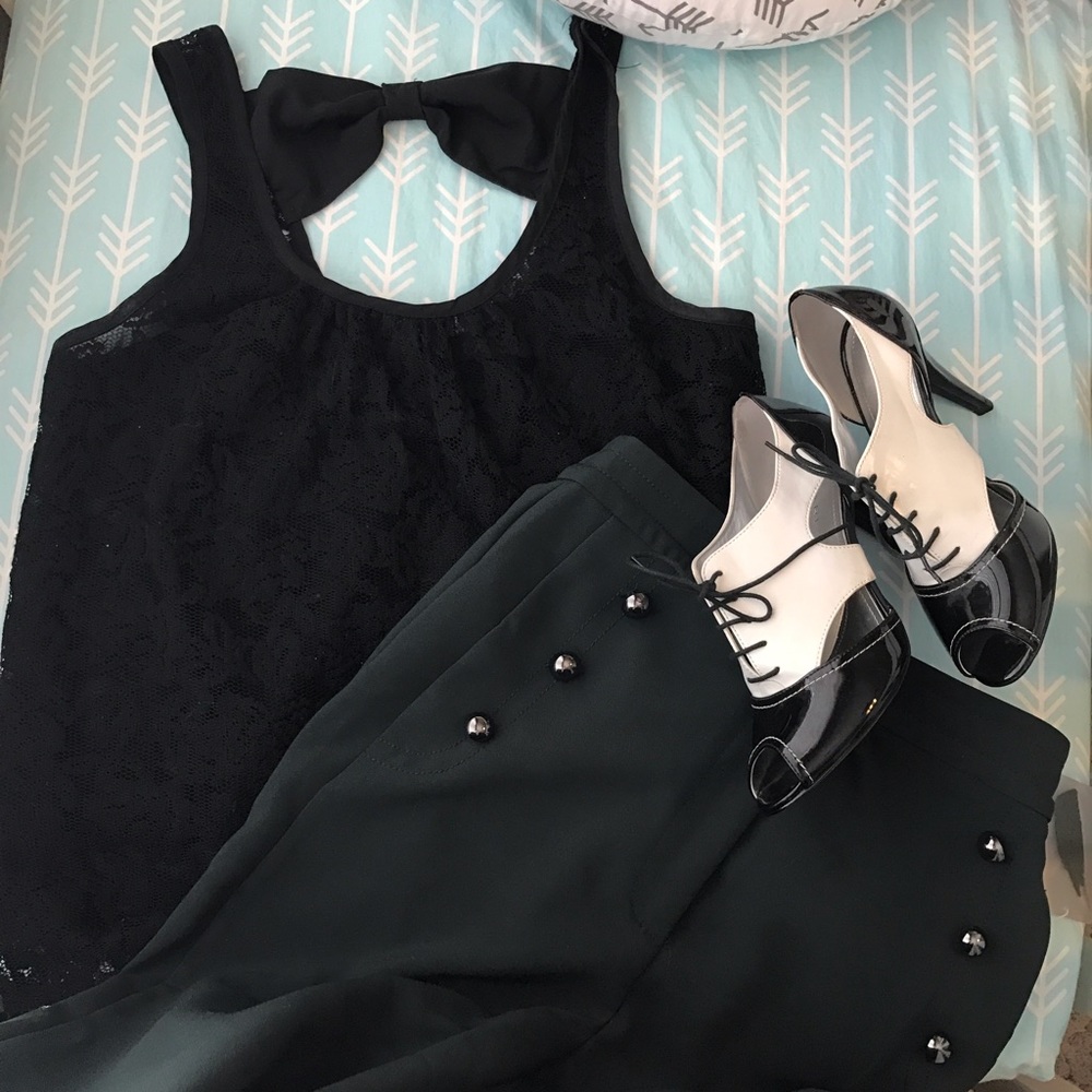 Black lace top❤️