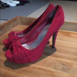 Anne Michelle red heels with bow detail