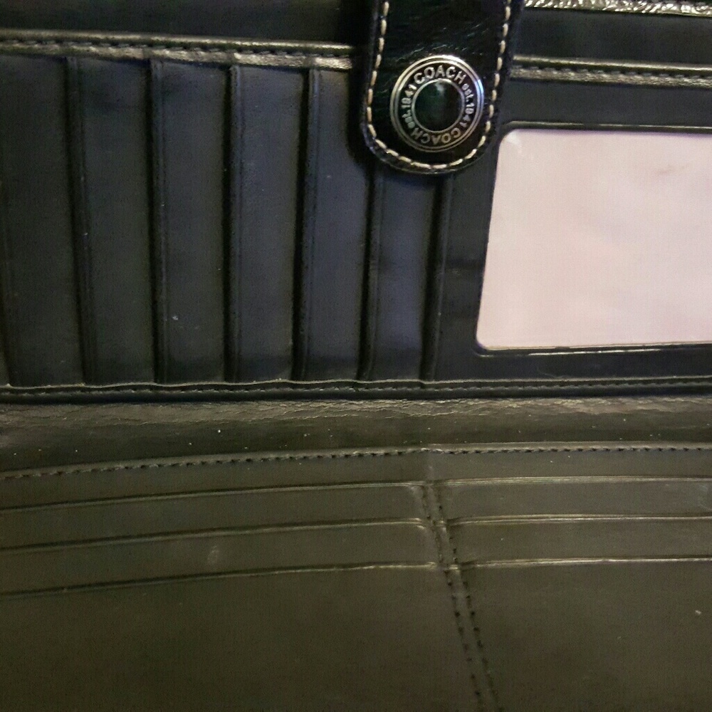 Coach wallet - Picture 3 of 3