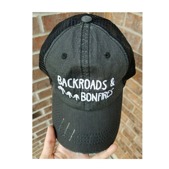 ▫️3RD RE-STOCK▫️LAST 1▫️Backroads & Bonfires Hat - Picture 3 of 6