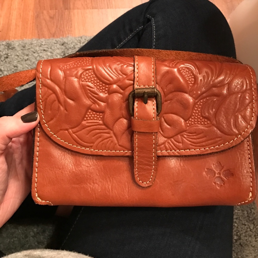 Patricia Nash tooled crossbody