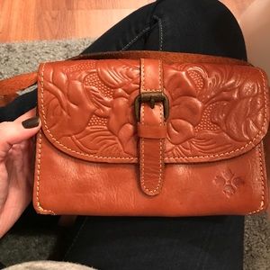 Patricia Nash tooled crossbody