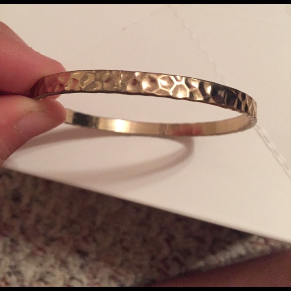 gold bracelet