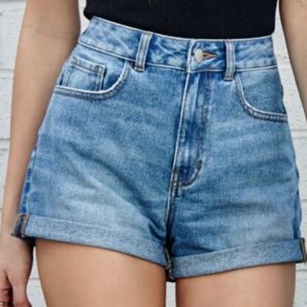 Bullhead Denim Co. High Waist Cuffed Mom Shorts