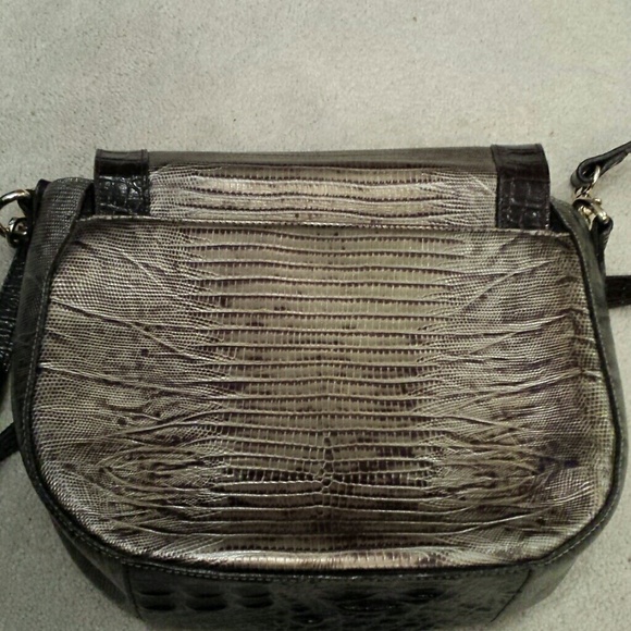 Brahmin 11" saddle bag - Picture 4 of 6